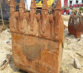 Fabricated bucket teeth