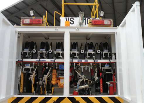 Lube Service Truck unit ready for operation
