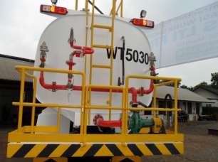 Water / fuel tank terpasang di lapangan